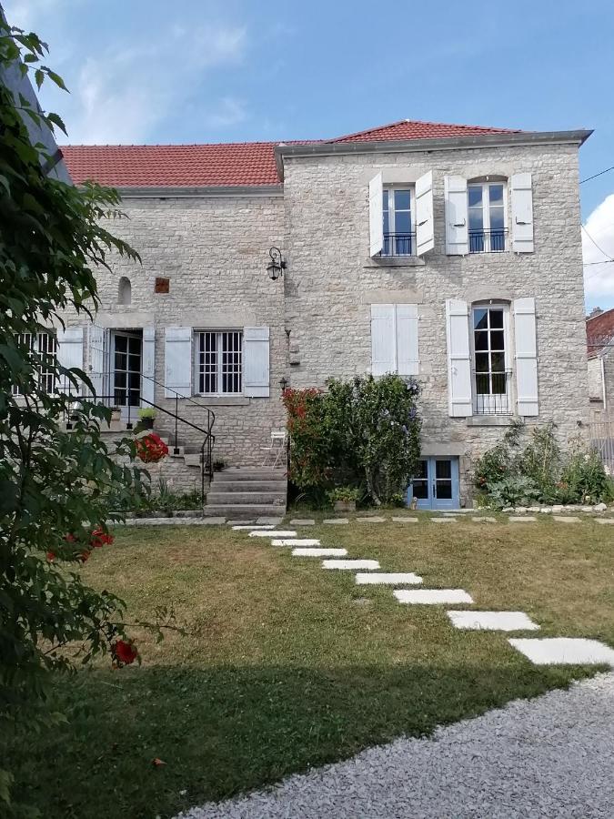 Chambre D'Hotes Esprit De Famille Landreville 외부 사진